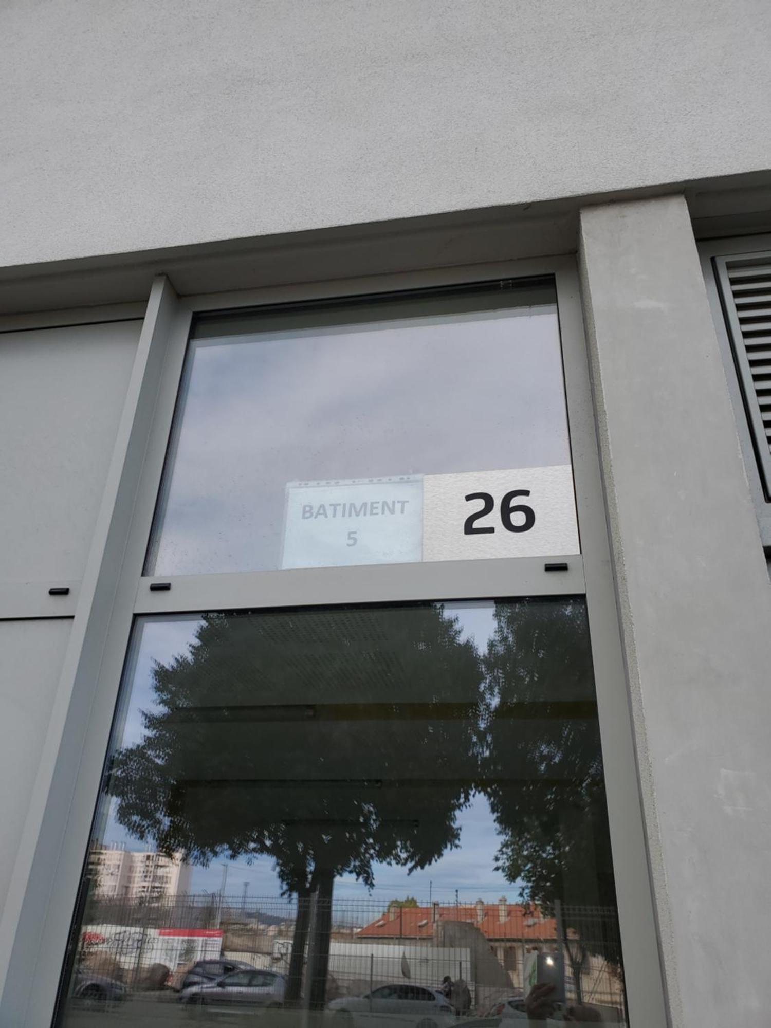 Gk2Night, Appartement Avec Parking Sous Sol Gratuit Μασσαλία Δωμάτιο φωτογραφία